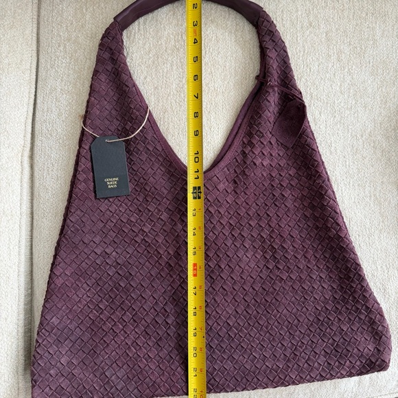 Woven Suede Leather Slouchy Hobo Shoulder Bag, Burgundy Red Purple - Picture 13 of 15